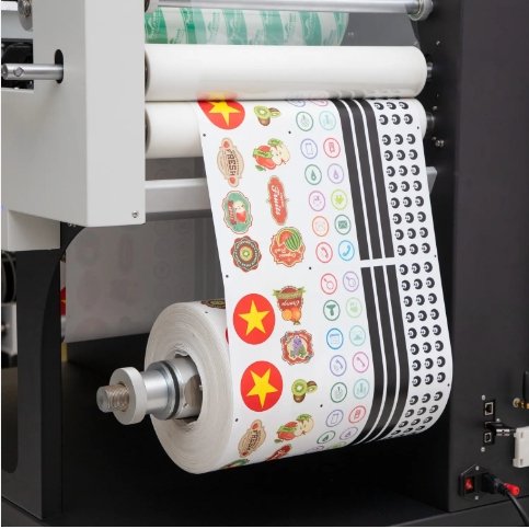 VR30X Digital Vinyl Label Die Cutting Machine Label Die Cutter Machine Roll to Roll Round Label Cutter