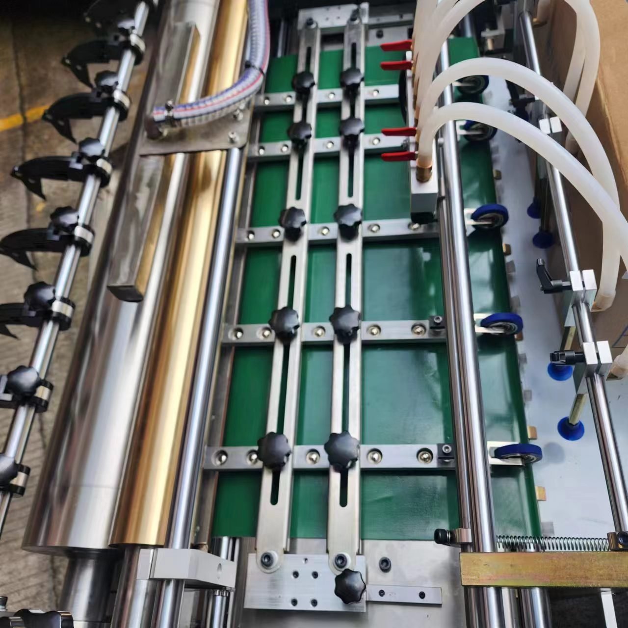 Hardcover and Rigid Box Making Machine Auto Gluing and Feeding Paper Sheet for Gift Box Jewelry Box
