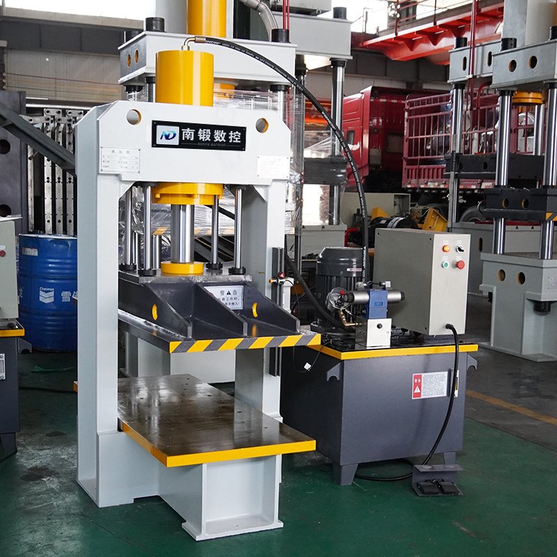 Nadun 100T Gantry Hydraulic Press Machine With Slider Beam