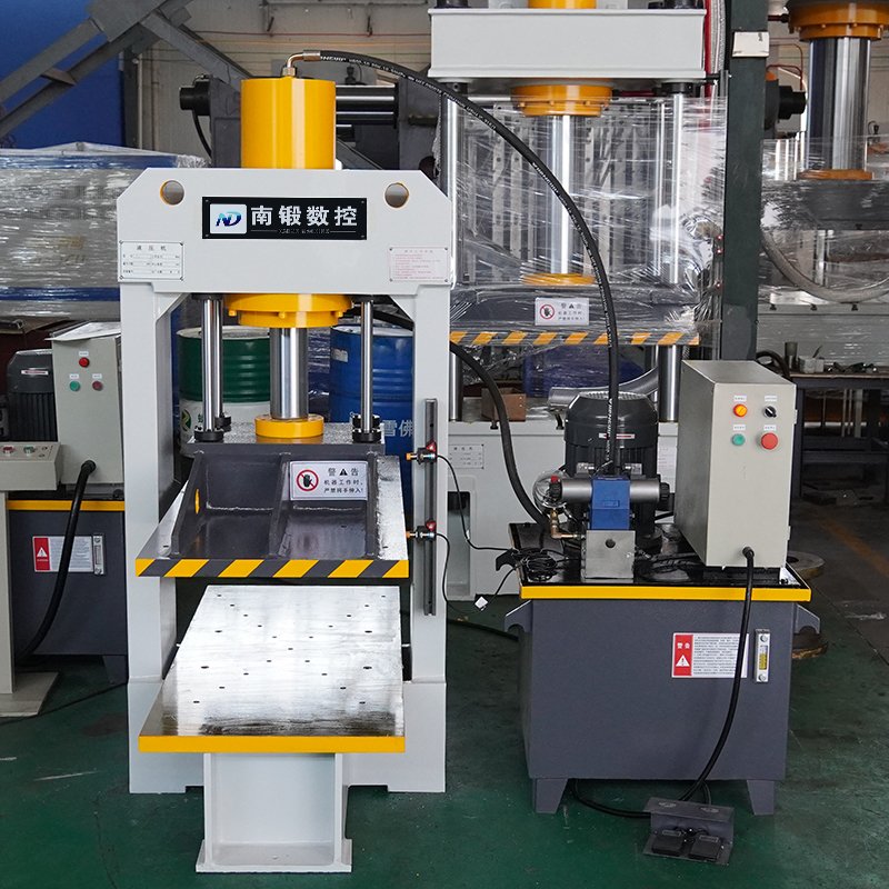 Nadun 100T Gantry Hydraulic Press Machine With Slider Beam