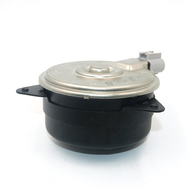 Cooling Fan Motor 16363-0M010 for Toyota Corolla 1ZZFE 3ZZFE Vios1NZFE Camry