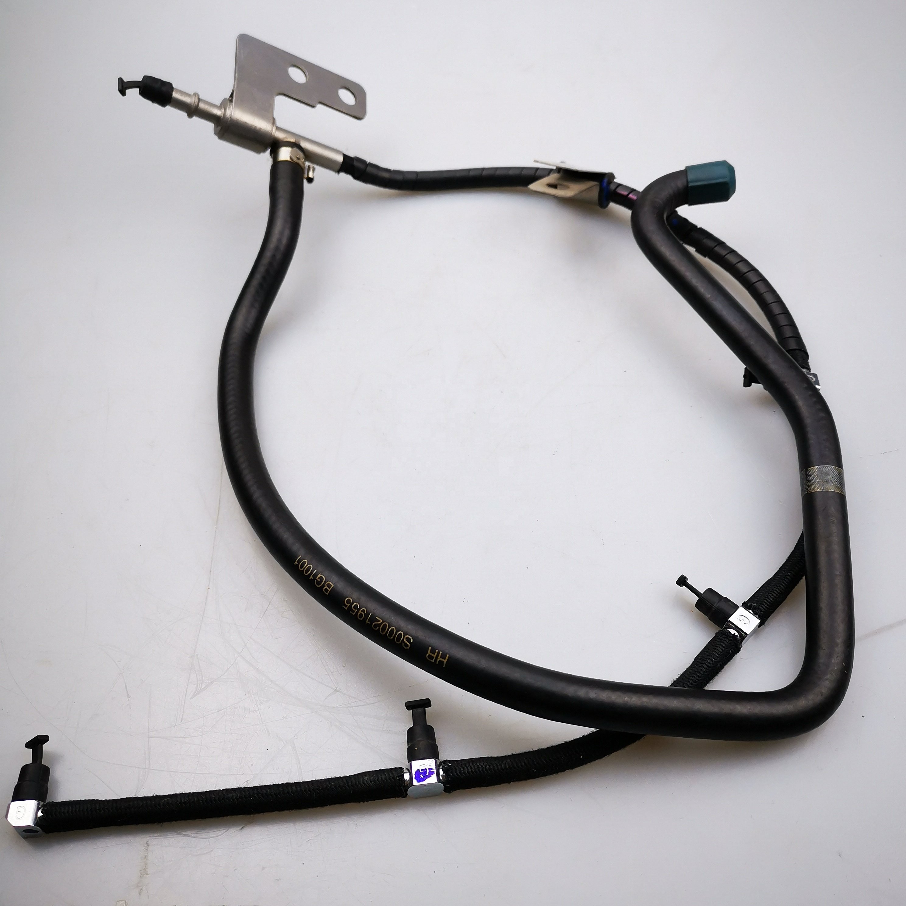 SAIC MAXUS T60 Fuel Return Pipe Main Pipe Assembly C00093482 S00021957