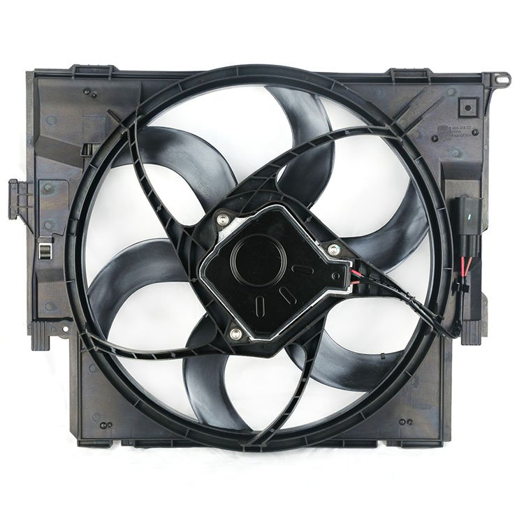 China Auto Parts Motor Solution Air Cooling Car Engine Radiator 17427640509 17428641963 3 Series