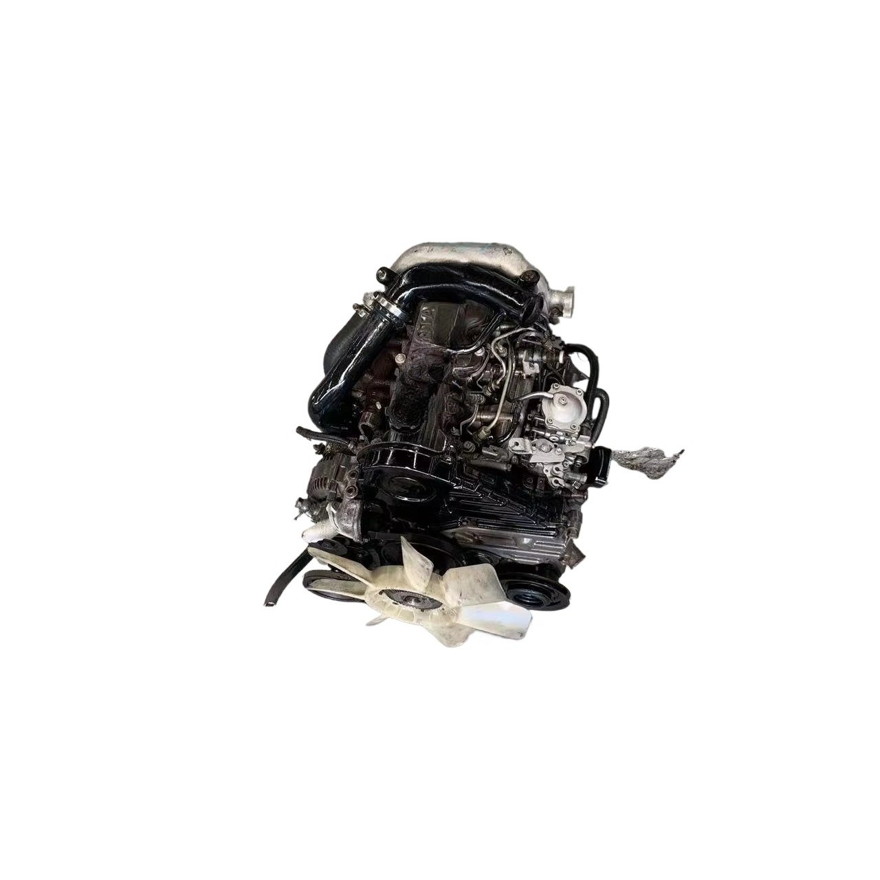 Original Genuine Engine Assembly for Hiace Van Truck 2CT Used Diesel Auto Parts Band Motor For Sale