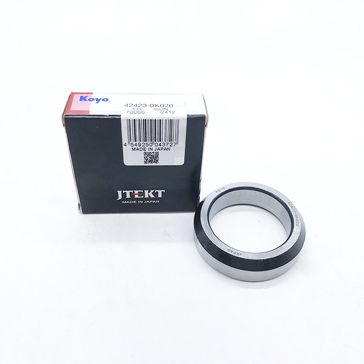 Koyo Auto Parts Rear Axle Wheel Bearing Inner Retainer for Toyota Hilux Vigo Hiace Land Cruiser 42423-20010