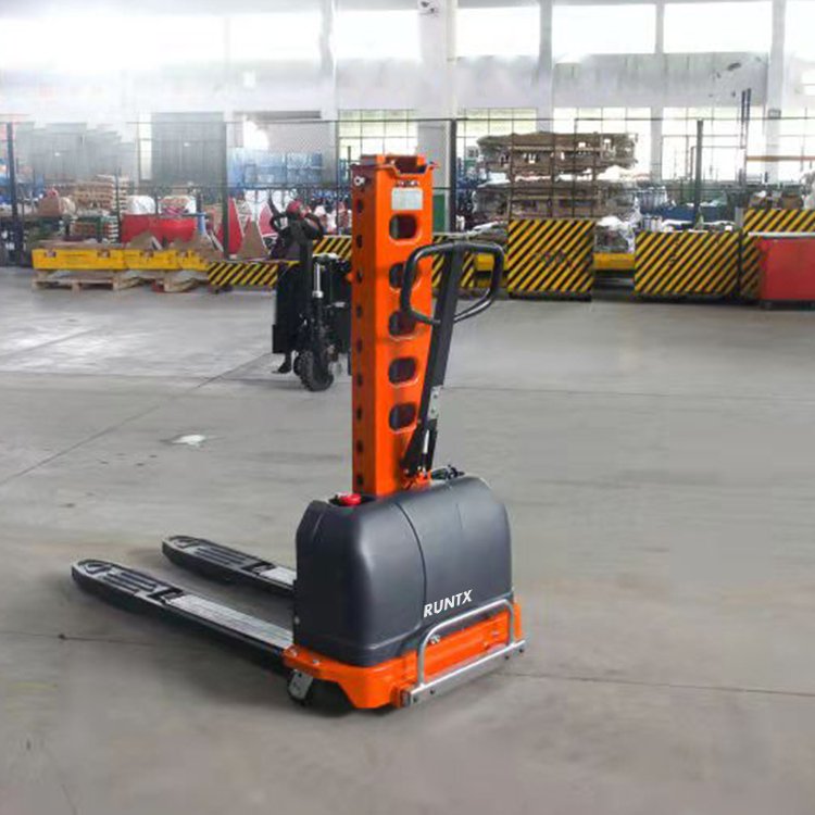 Runtx 500Kg 1000kg Van Self -Loading Semi Electric Stacker Portable Auto Lift Self Loading Pallet Forklift with Lithium Battery