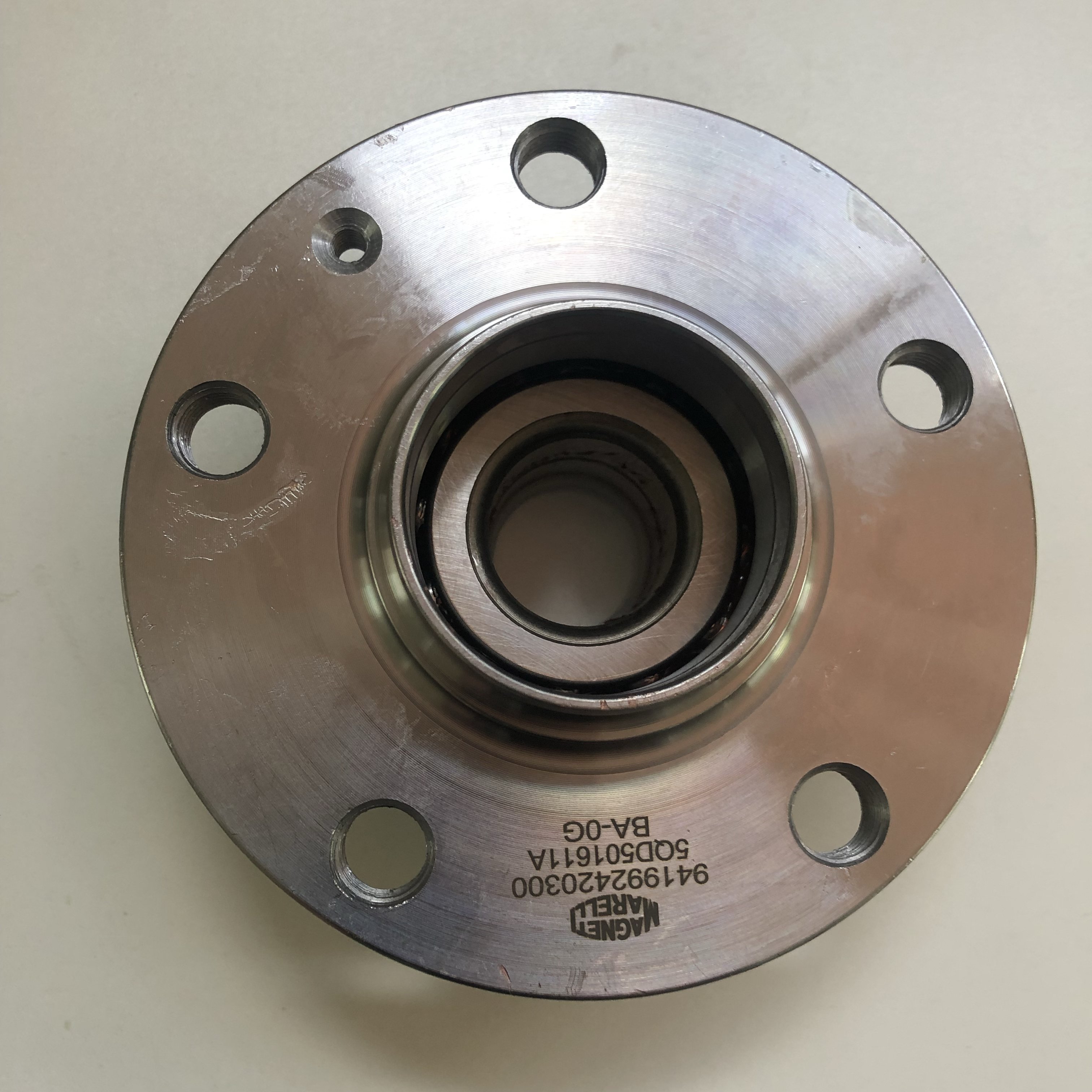 Auto Parts Magneti Mareli Wholesale High Quality Spares Car Drivetrains Rear Wheel Hub Unit Bearing Kit 5QD501611A for VW