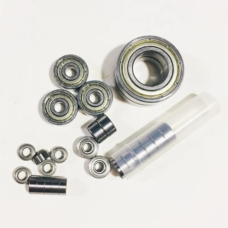 High-Speed 608 Single Row Skateboard Bearing for Beginners Fingerboard Motion Wheels Packaged with High-Speed Urethane Wheels