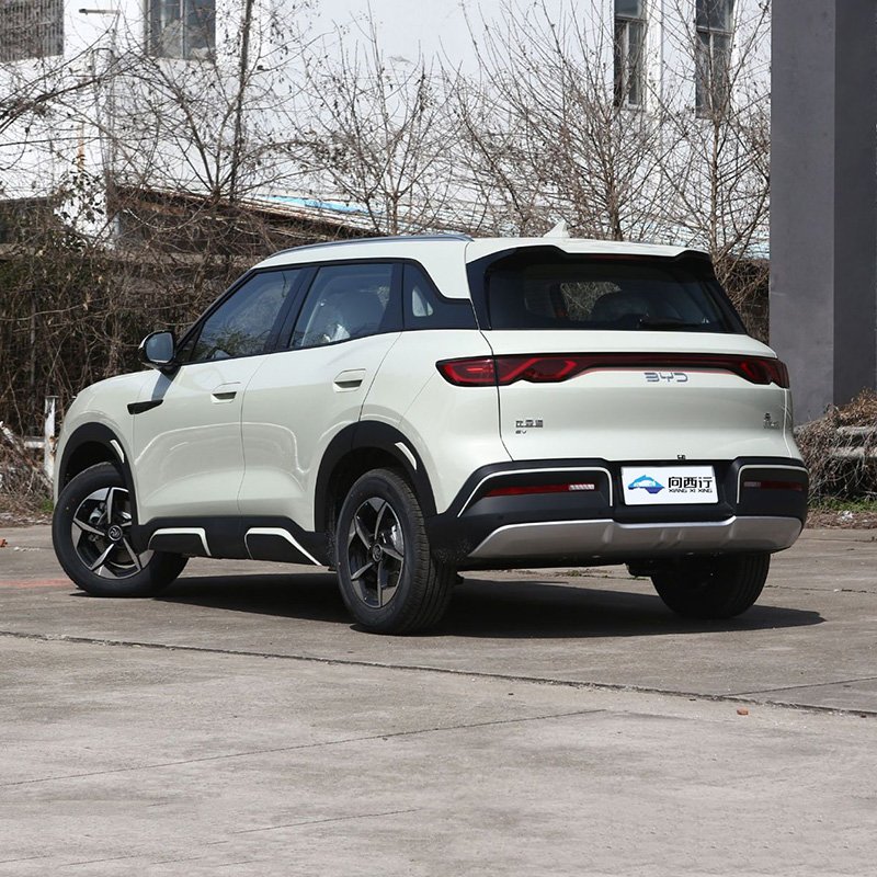 Deposit $3500 in Stock 2024 New New Energy Vehicles Long Range Electric Car Automobile for Byd Yuan up Cheap Used Motor