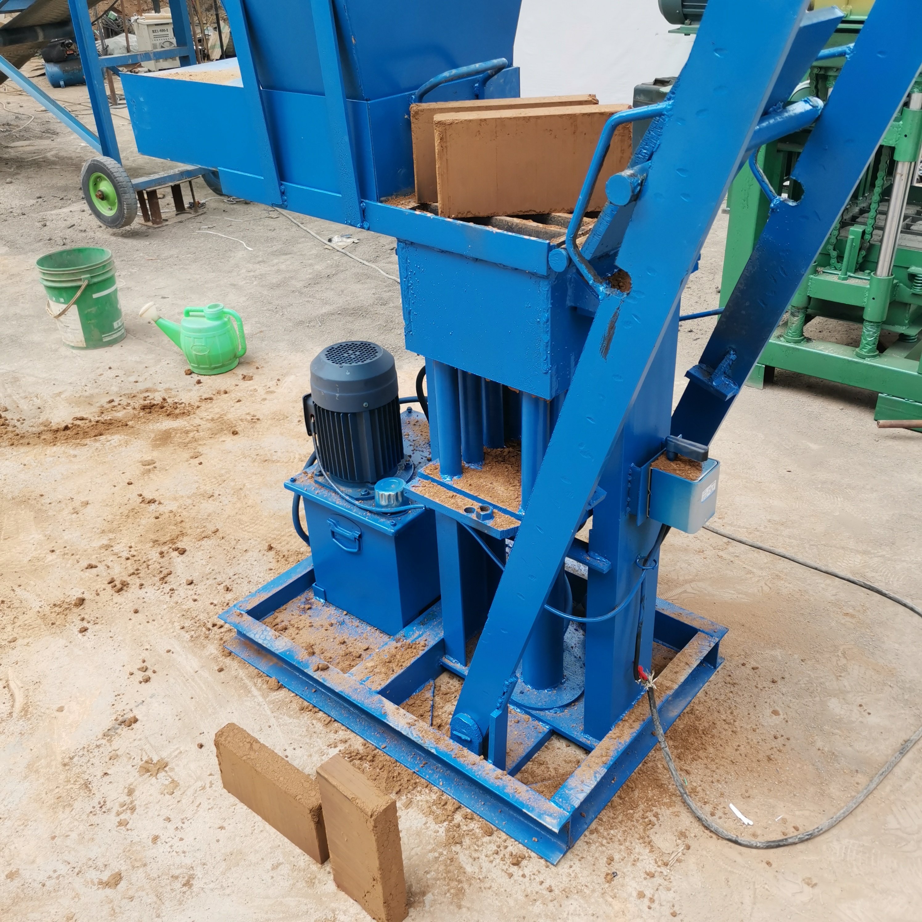 Eco Brava Manual Interlock Manual Clay Brick Machine Manual Press for Making Blocks Ecological Brick Interlocking