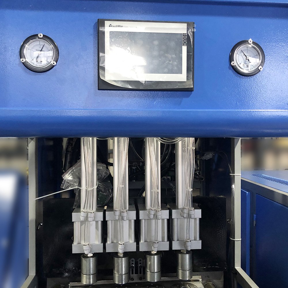 1400-2000 BPH 4 Cavity Best Blow Molding Machine