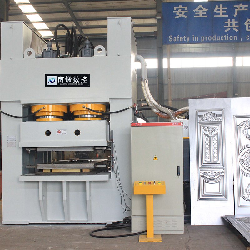 Nadun 2500 Ton Metal Steel Door Embossing Press Machine Metal Steel Door Embossing
