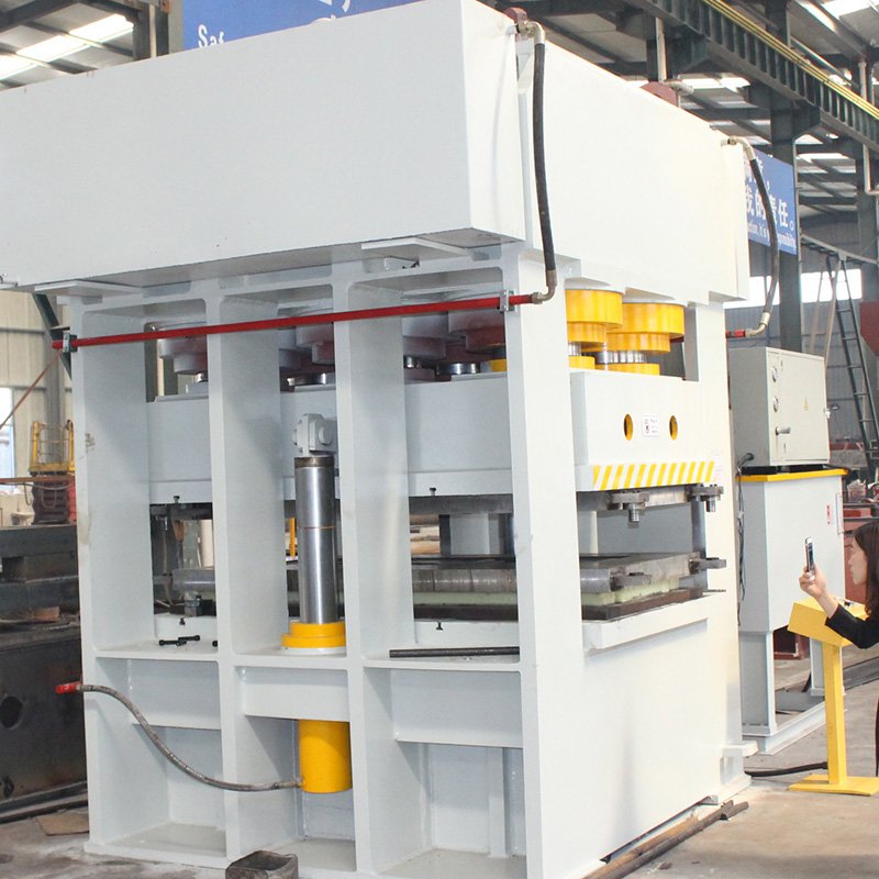 Nadun 2500 Ton Metal Steel Door Embossing Press Machine Metal Steel Door Embossing