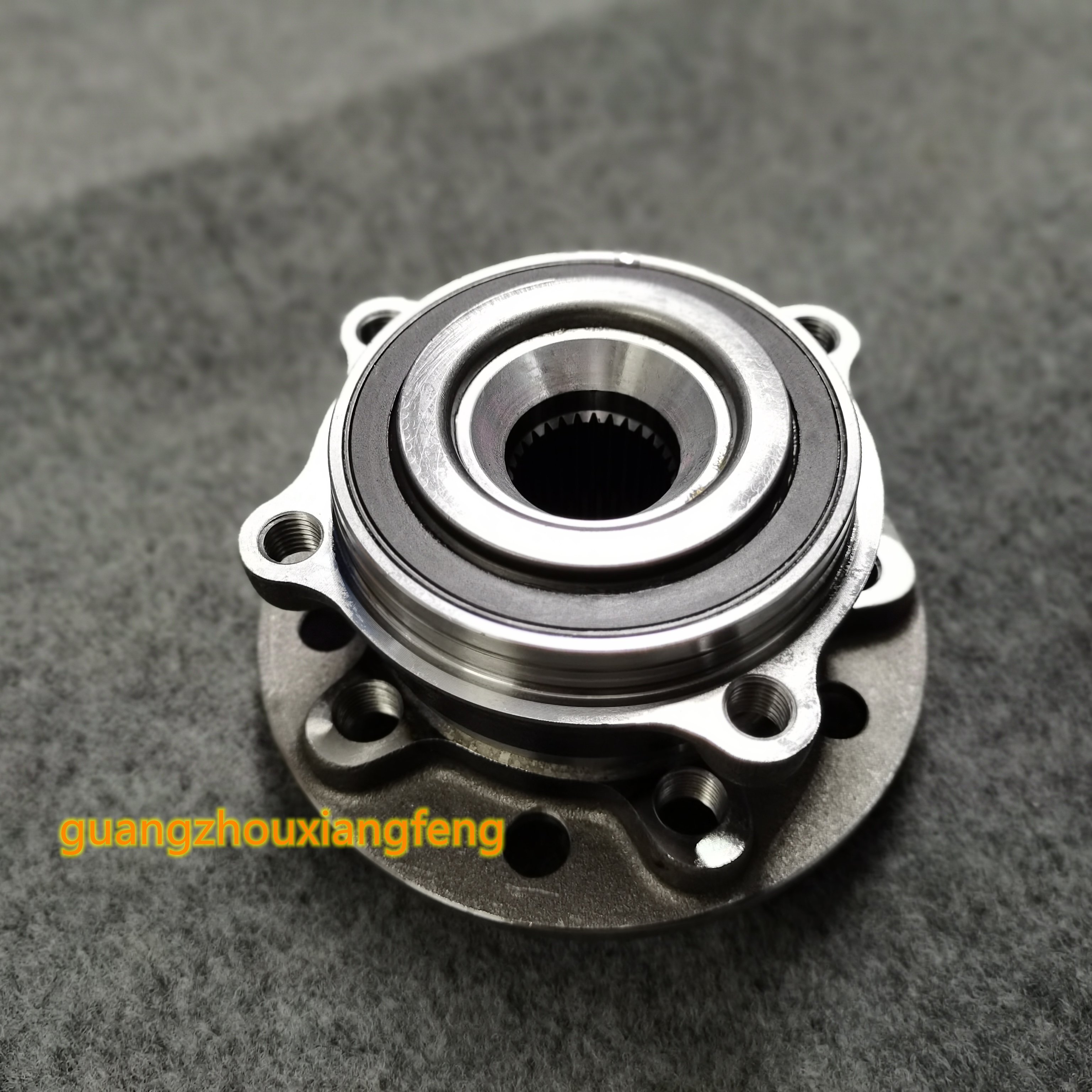 Wholesale German Car Parts 2053340300 Wheel Hub Bearing for Mercedes Benz W205 C200 C220