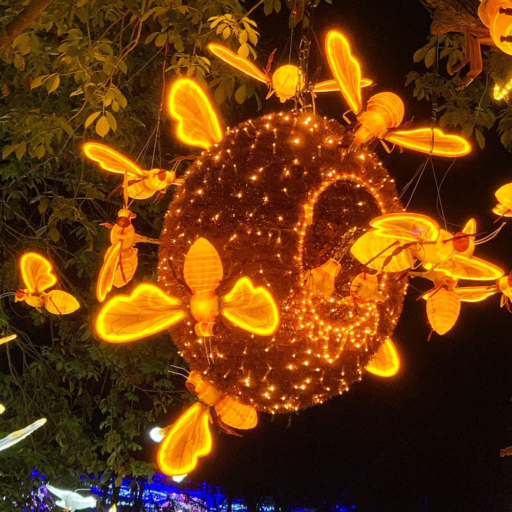 Waterproof IP65 LED Yellow Dynamic 3D Giant Bee Ant Outdoor Decor Lights Decoration Garden for Christmas Decorative Lighting
