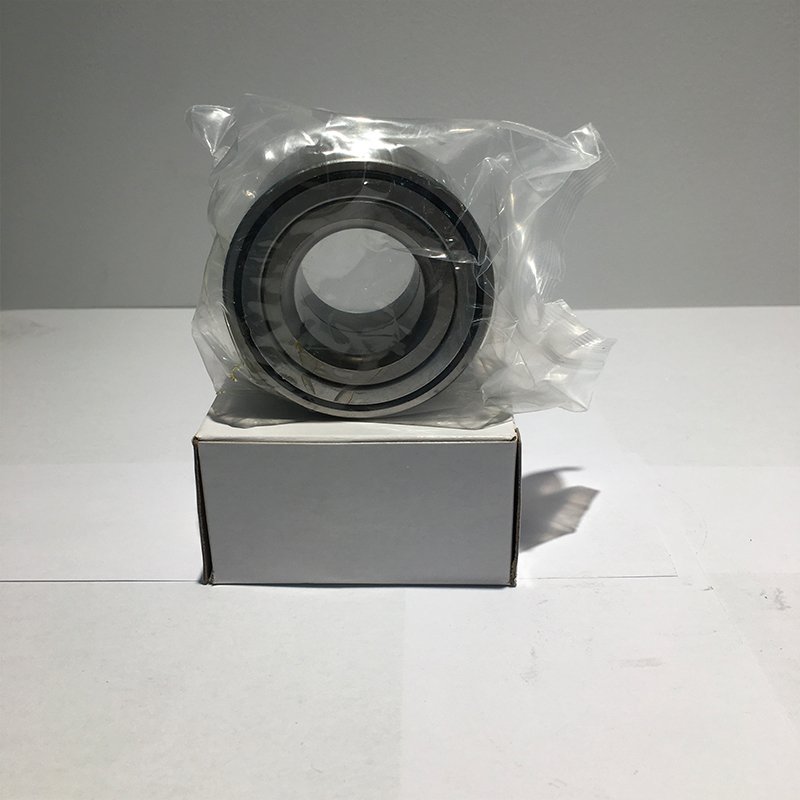 Nissan LARGUS Estate Van Lightweight Easy to Maintain Fully Enclosed Auto Wheel Bearings