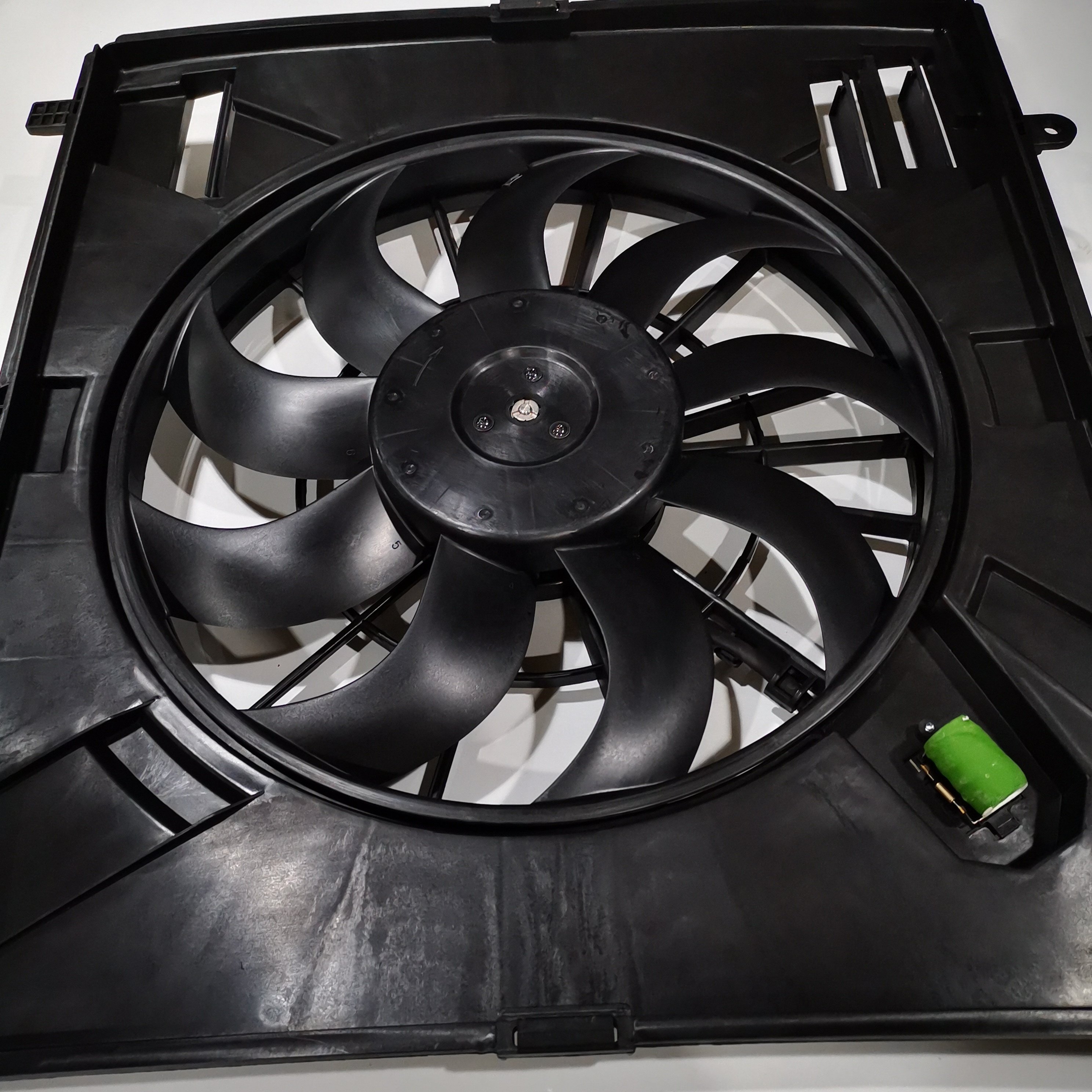 SAIC MAXUS T60 Original Electronic Fan Assembly C00051512
