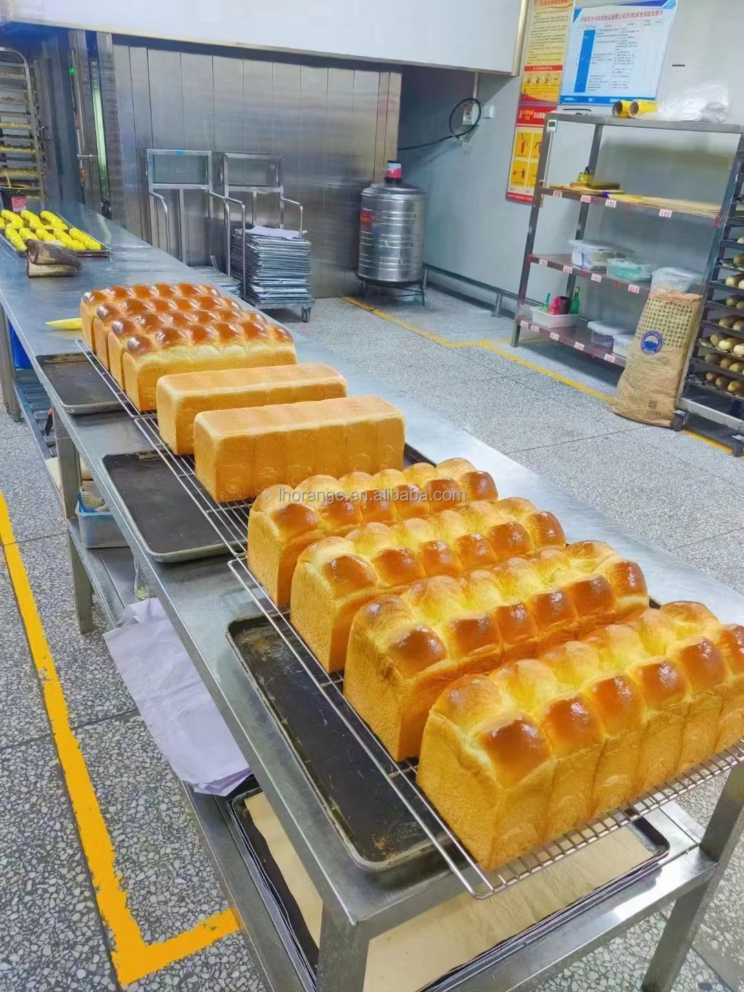 Factory Price Automatic Bread Line French Bread Making Machine Toast Bread Production Line