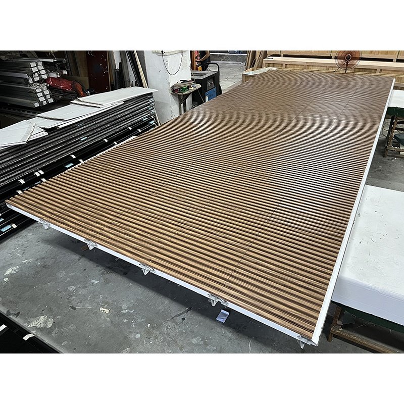 Aluminum Alloy Wood Grain Color Grille Invisible Great Wall Board Garage Door Manufacturer