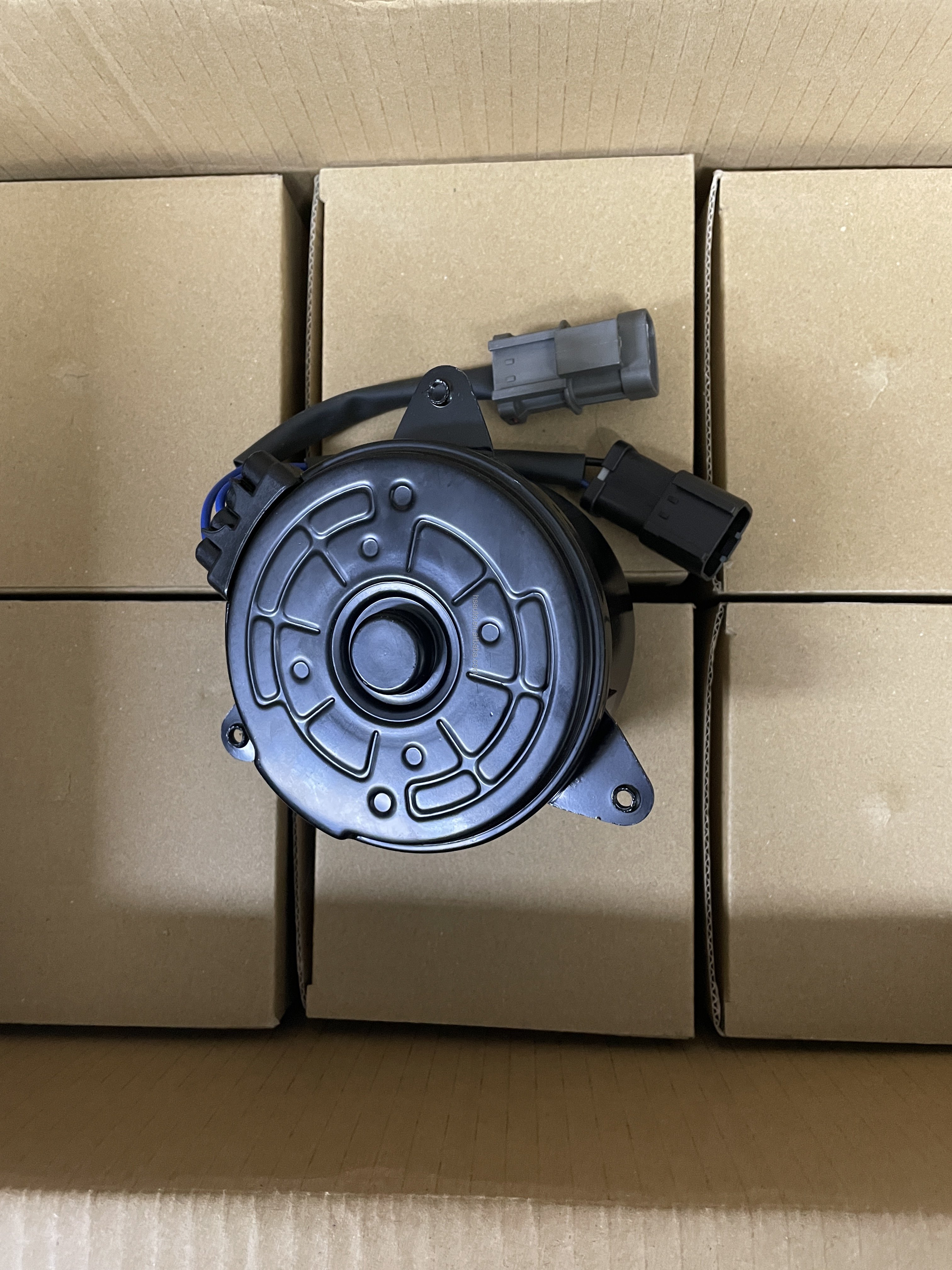 Radiator Cooling Fan Motor for Nissan Sylphy Nissan Juke Nissan Versa 21487-1KA0E