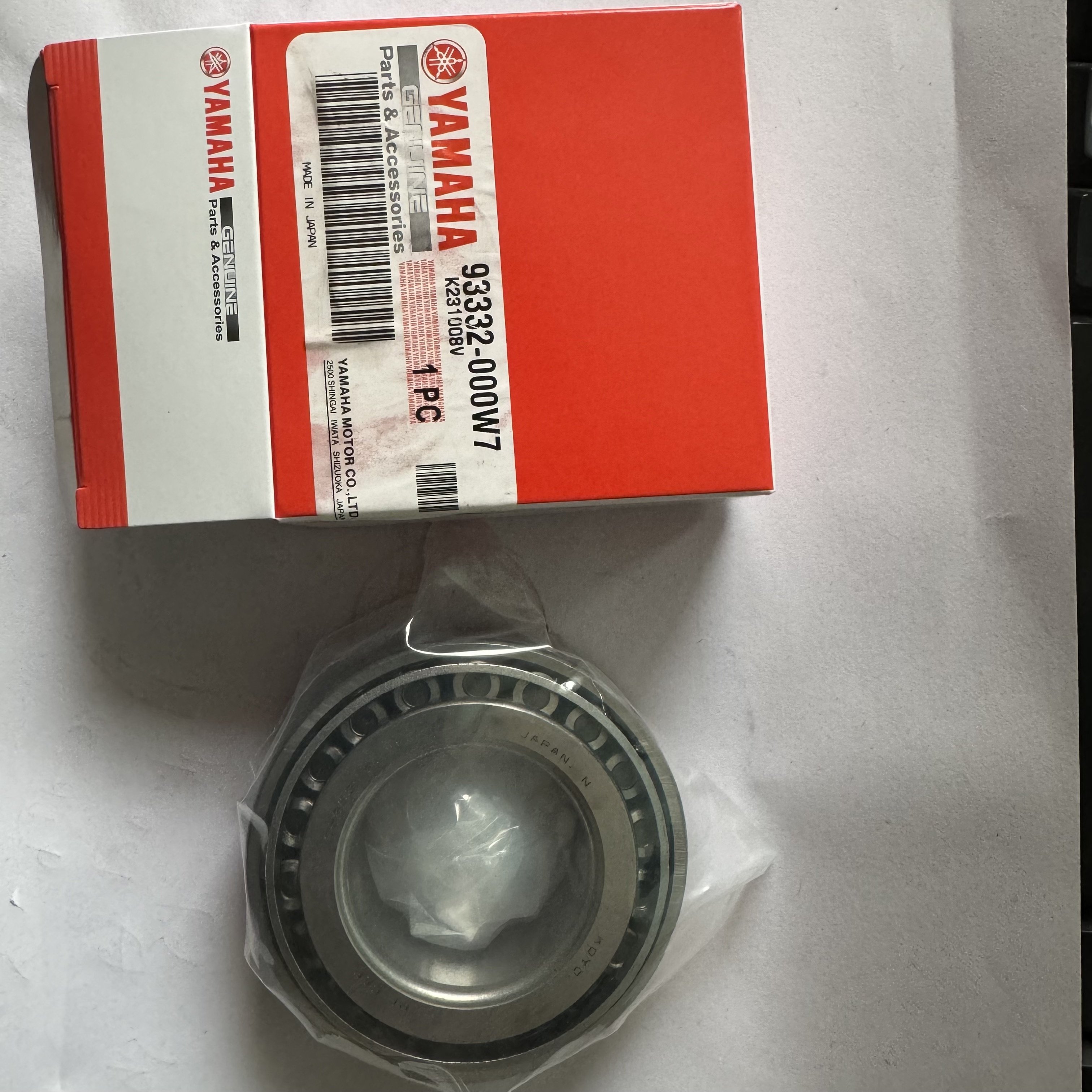 93332-000W7 Roller Bearing for Yamaha Outboard Motor 93332-000U5 60HP 70HP 90HP 93332-000W7 yamaha Outboard Motor Bearing