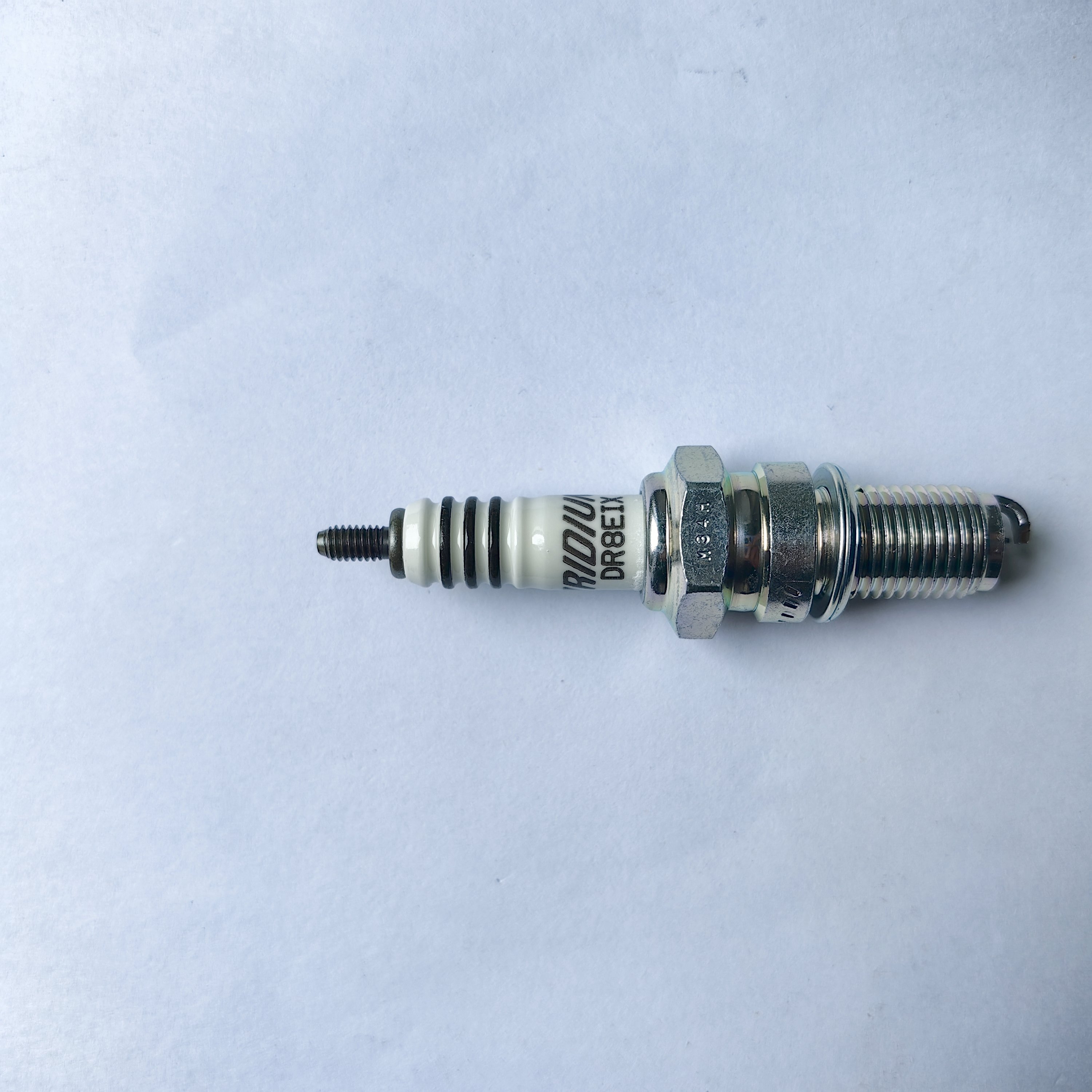 Original NGK 6681 DR8EIX Buja Candle Engine Part for Honda CBR Motorcycle AH110/Vials TL125/S 125CC CT110 Trekking Bike 110CC