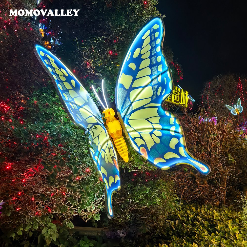 Momovalley 3D Large Lighted Moving Butterfly Wings Christmas IP65 Decorations Dynamic Butterfly Led Light Decoration Landscape
