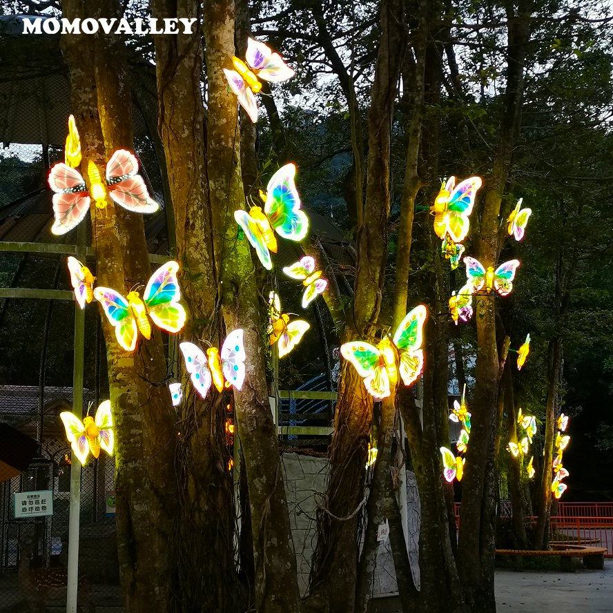 Momovalley 3D Large Lighted Moving Butterfly Wings Christmas IP65 Decorations Dynamic Butterfly Led Light Decoration Landscape