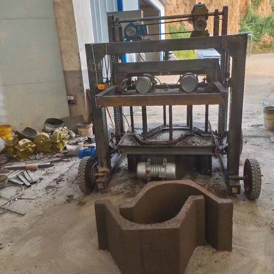 Concrete Drainage Pipe Water Conservancy Canal Ring Well Forming Machine