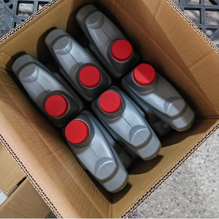 Auto Motor System 4 Liters Liquid Engine Lubricating Flush Oil