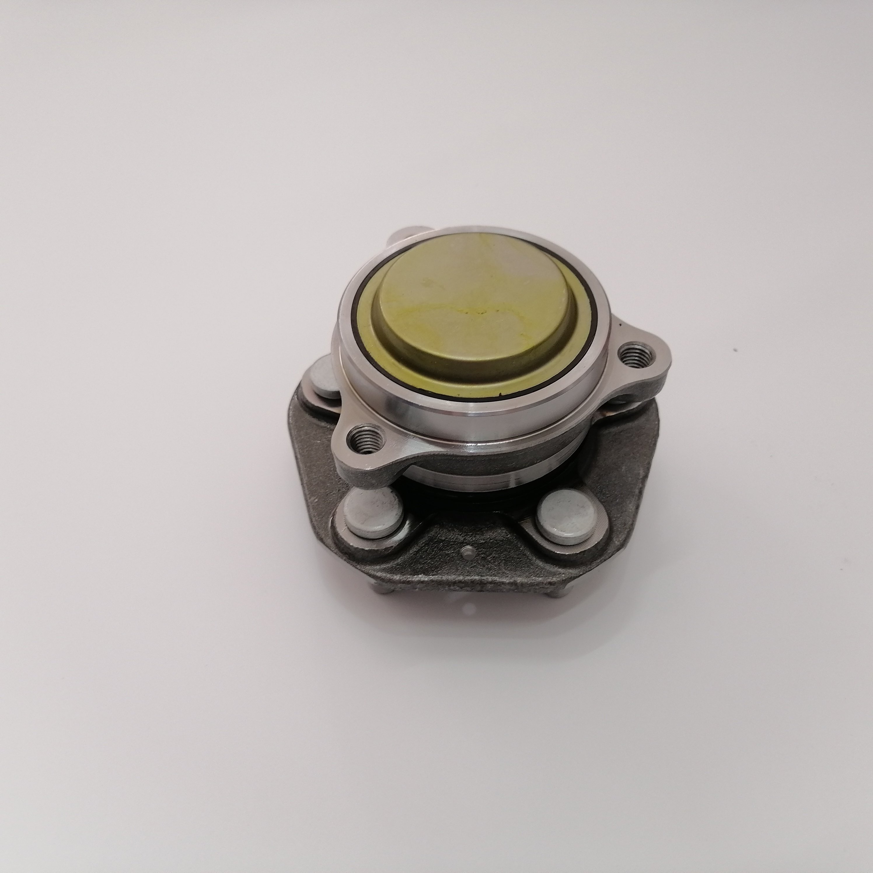 1044122-00 Is Suitable for Tesl a Model 3 Front Wheel Bearing 1044122-0 Tesl a Model 3 Tire Axle Shell Bearing 1044122-0