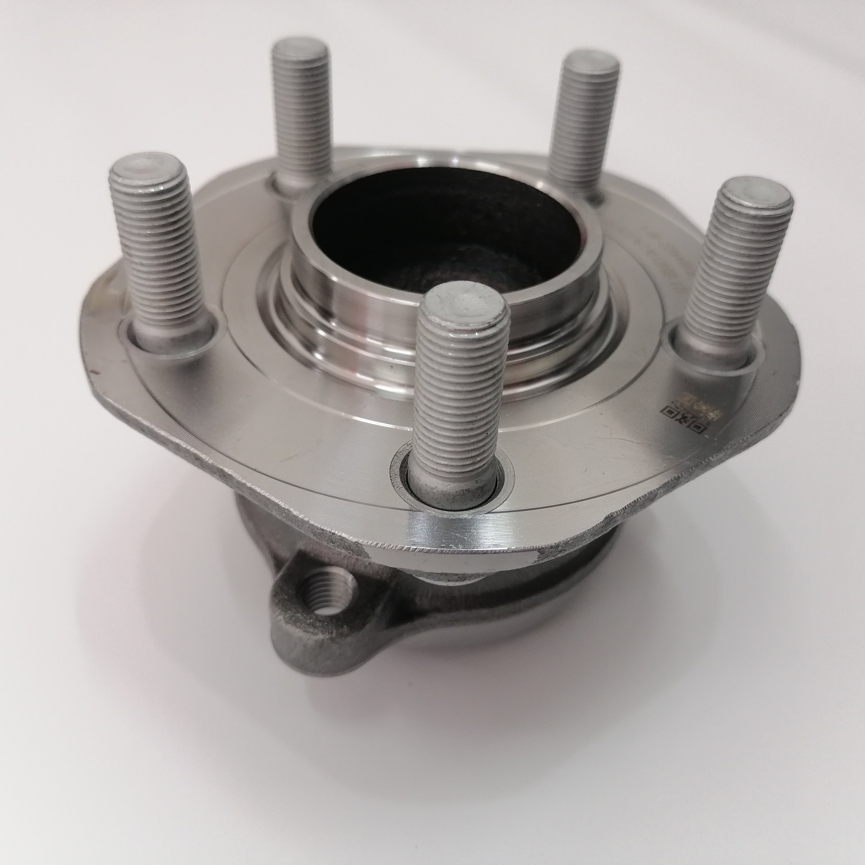 1044122-00 Is Suitable for Tesl a Model 3 Front Wheel Bearing 1044122-0 Tesl a Model 3 Tire Axle Shell Bearing 1044122-0