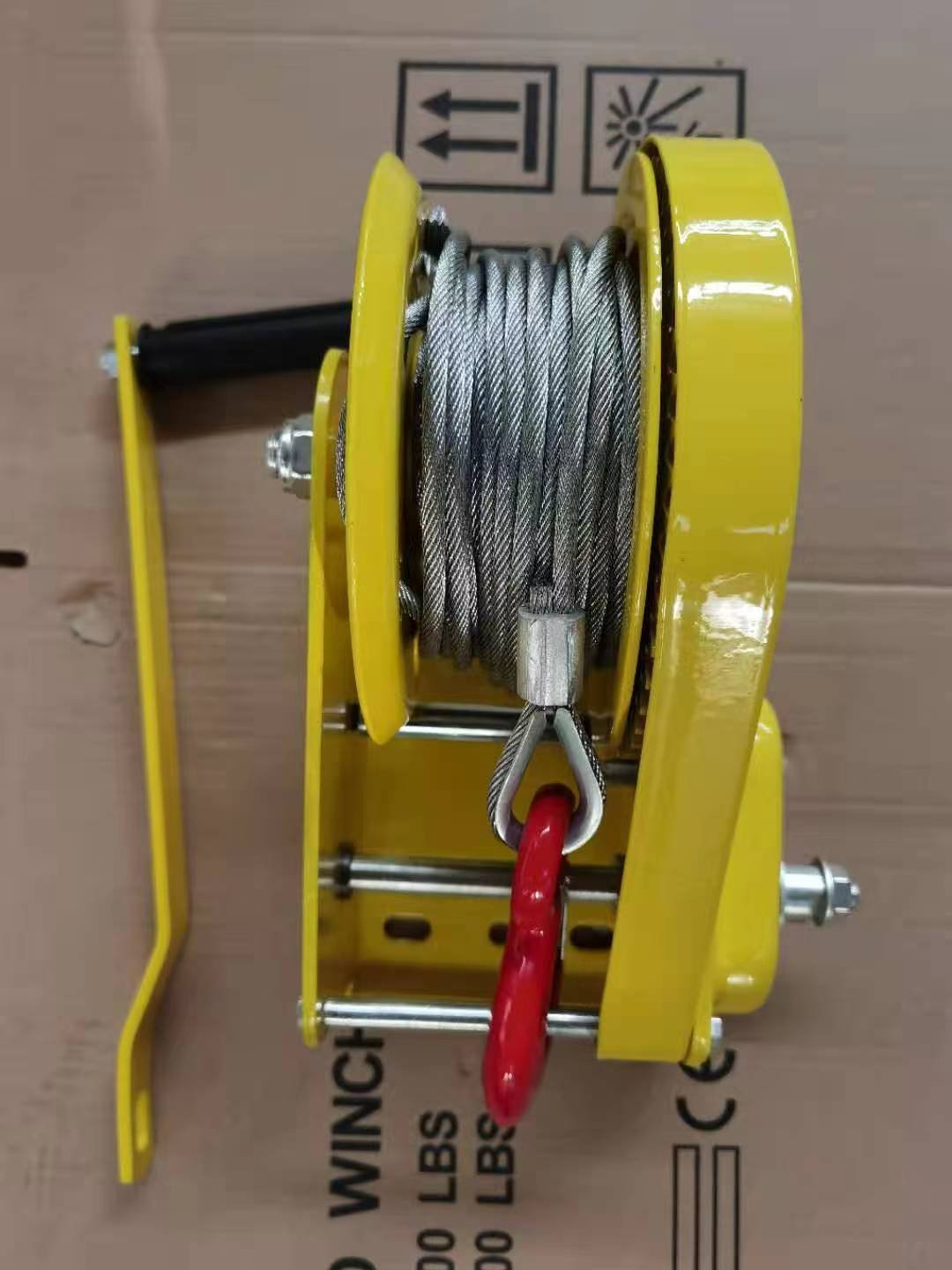 1200lbs 1800lbs 2600lbs Marine Friction Self-Locking Auto Brake Hand Winch for Lifting Cargo