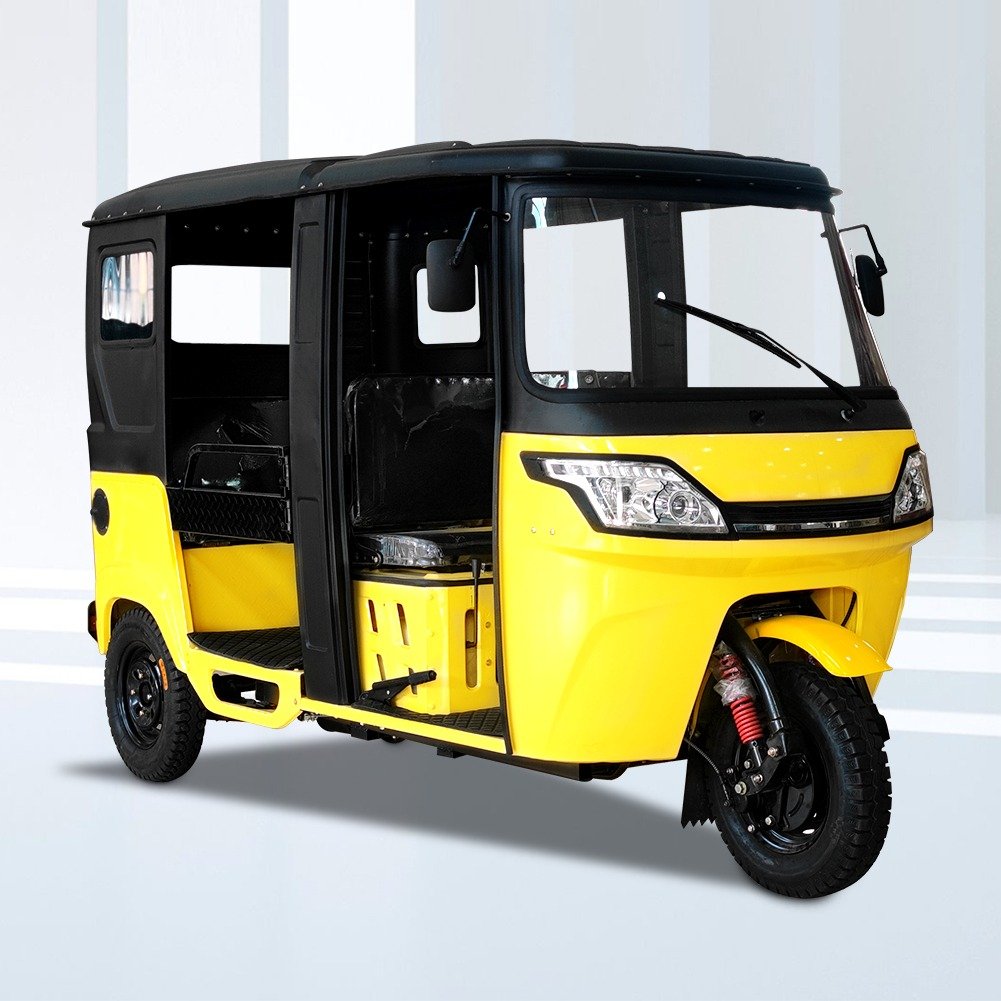 Taxi Bajaj Three Wheeler Auto Rickshaw Price Motorized 4 Stroke Three Wheeler 6 Passengers Tricycle