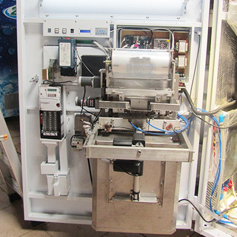 Automatic Ice Maker Machine and Water Dispenser Ice Dispenser Commerical Vending Machine With Auto Bag and Auto Seal
