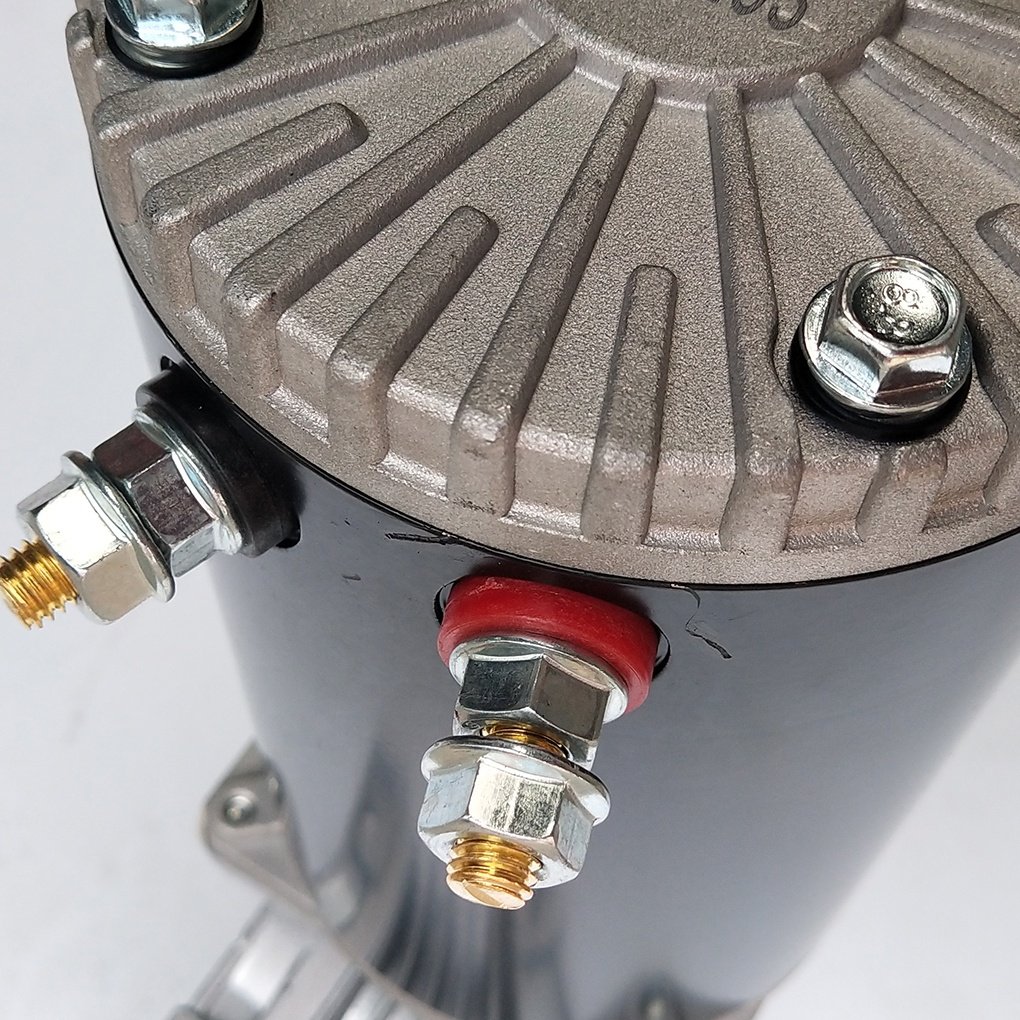 China High 900W Electric Motor 24V High Torque Low RPM Brushed DC Geared Motor Permanent Magnet Fan Boat Use 24V Volta Sale
