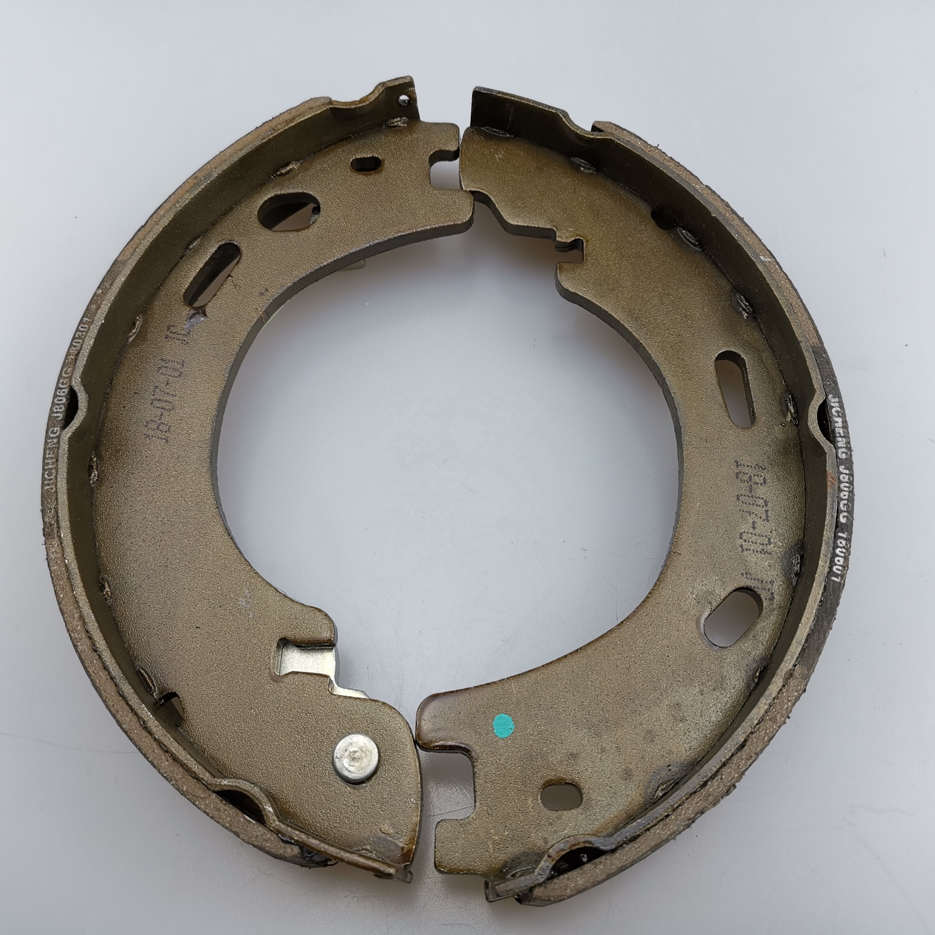 SAIC MAXUS T60 Original Rear Brake Shoe C00089218 C00089219