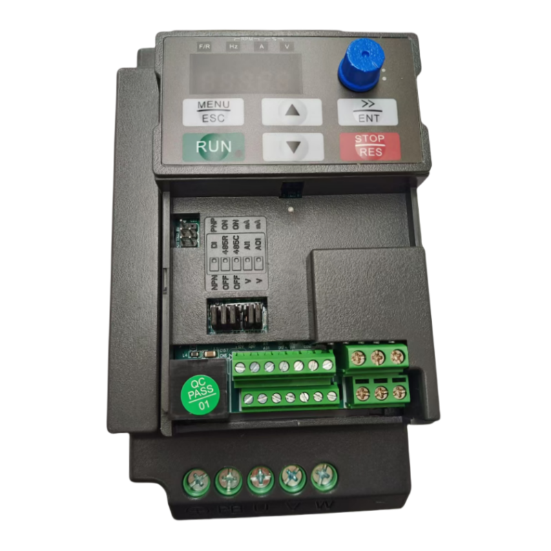 Smart Auto Drive Frequency Inverter Water Pump Single-Phase Input With Variable Speed Constant Pressure 380V 4.0KW Nominal Power