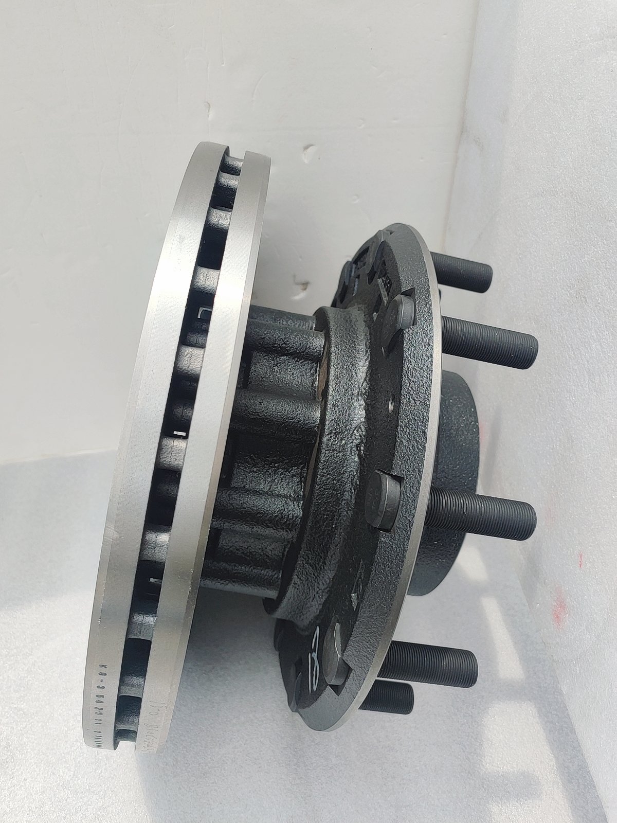 Auto Parts Rear Wheel Hub Assembly K9-3104010 for BYD Car K9