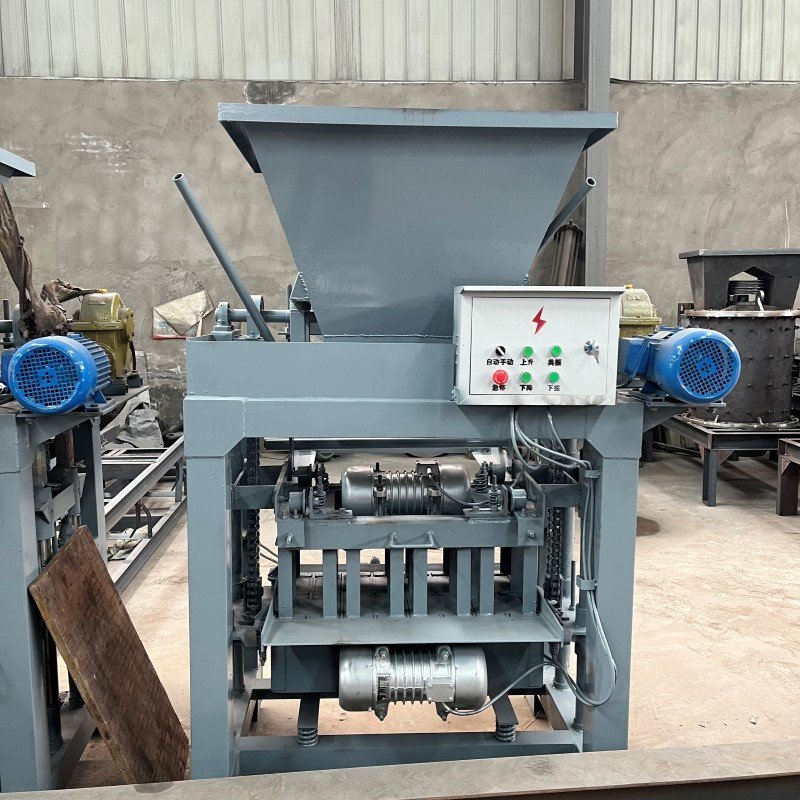BL4-35B Semi-Automatic Paving Block Making Machine Various Molds for Small Production Line Concrete Brick Making Machine