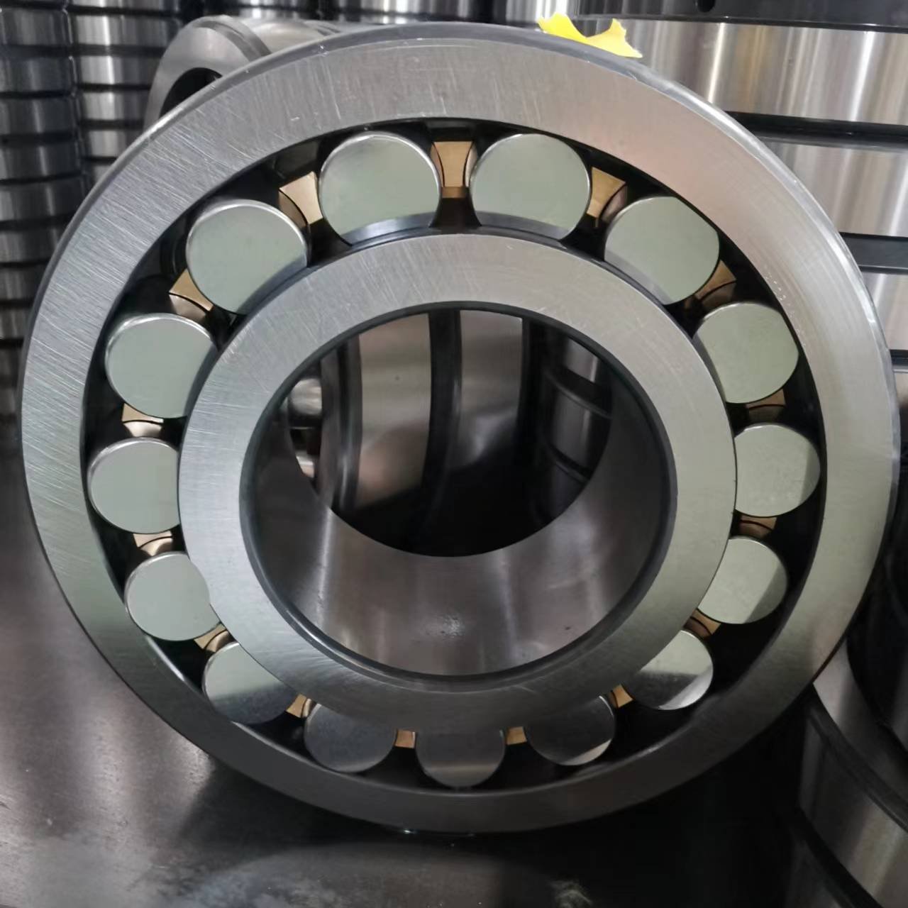 3628 /22328MB Spherical Roller Bearing 140*300*102mm