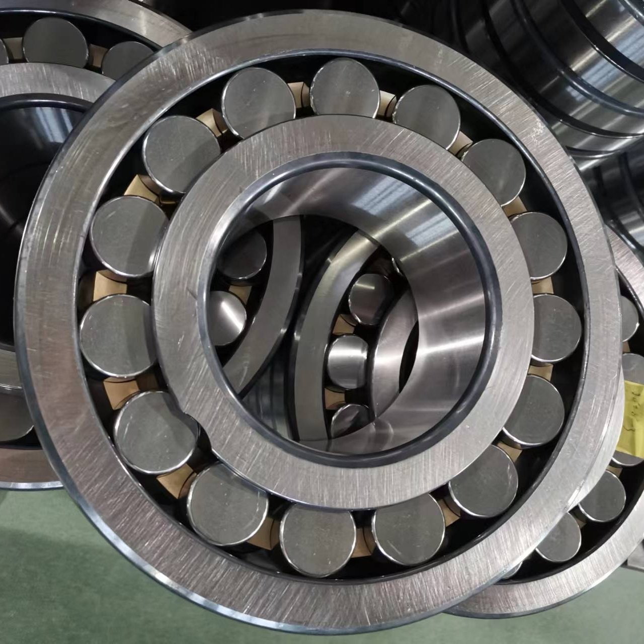 3628 /22328MB Spherical Roller Bearing 140*300*102mm