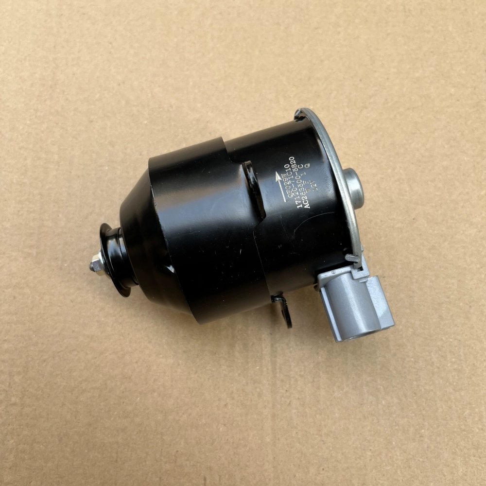 Suzuki SX4 Accessories Car Water tank Fan Motor at for Suzuki SX4 S-CROSS Suzuki Spare Parts