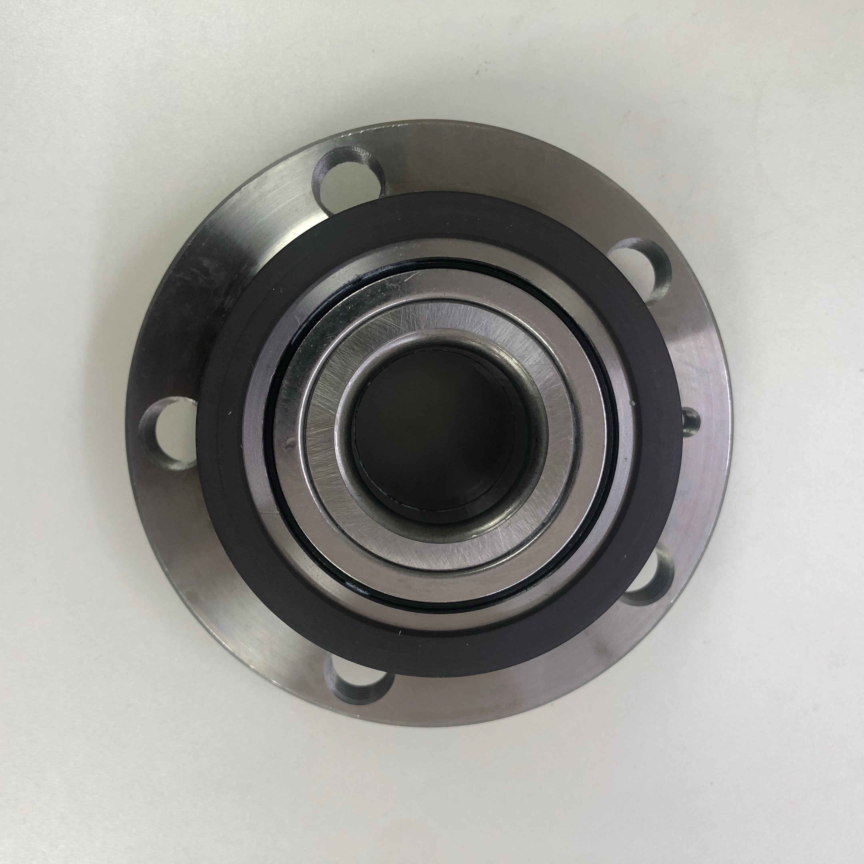 Auto Parts Magneti Mareli Wholesale High Quality Spares Car Drivetrains Rear Wheel Hub Unit Bearing Kit 6RD501611 for Skoda VW