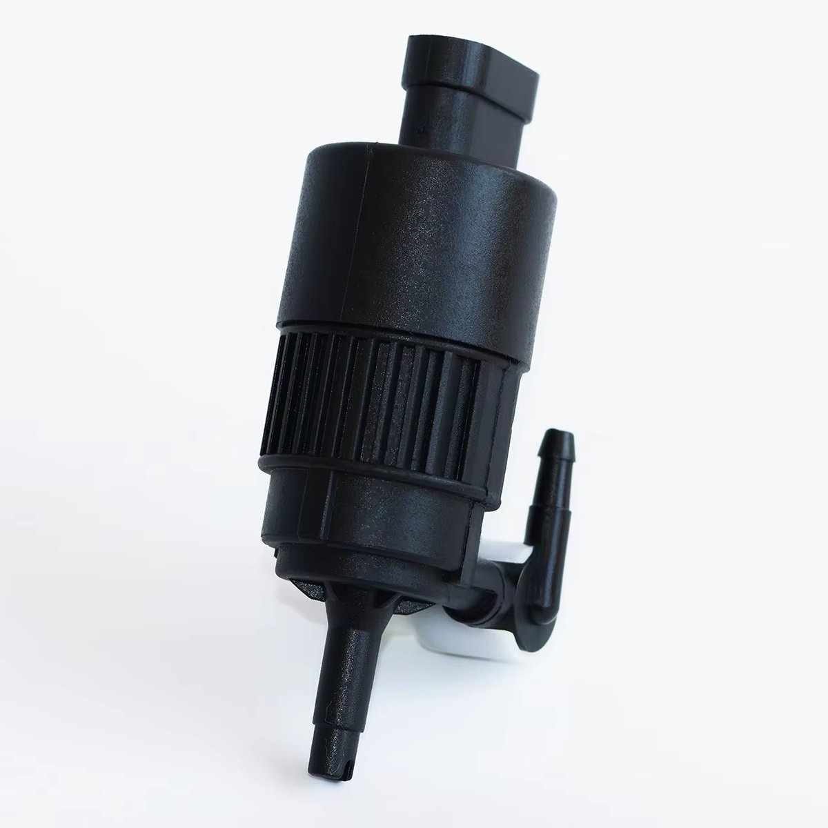 Auto Parts for Renault 7701048307 Twin Outlet Front and Rear Windshield Washer Pump with Brush Motor