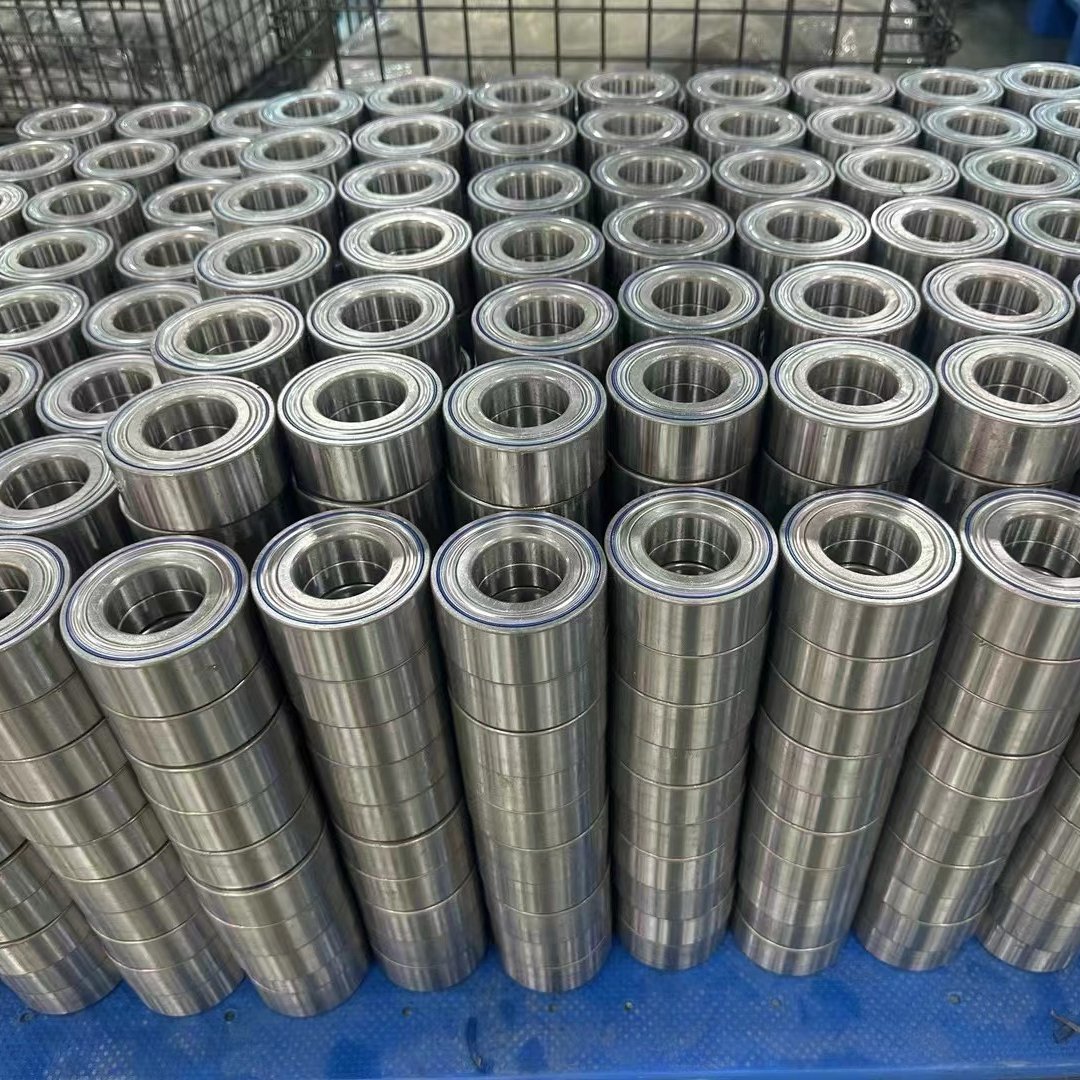 Factory Price Auto Clutch Release Bearing for Suzuki Dac35670042 Bearing 35X67X42 Auto Bearing Supplier