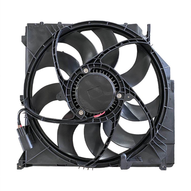 China Auto Parts Motor Solution Air Cooling Car Engine Radiator 17113452509 17113401056 X3