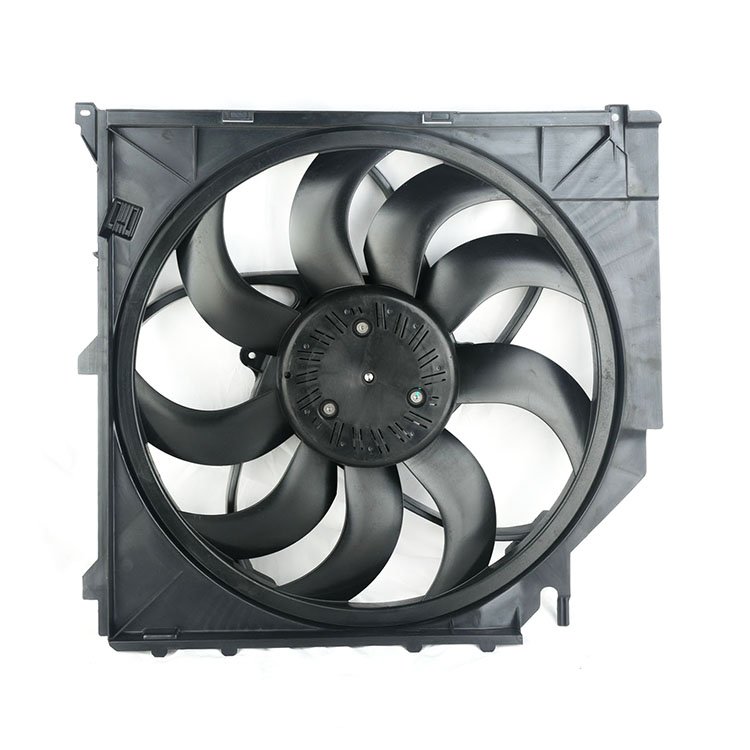 China Auto Parts Motor Solution Air Cooling Car Engine Radiator 17113452509 17113401056 X3