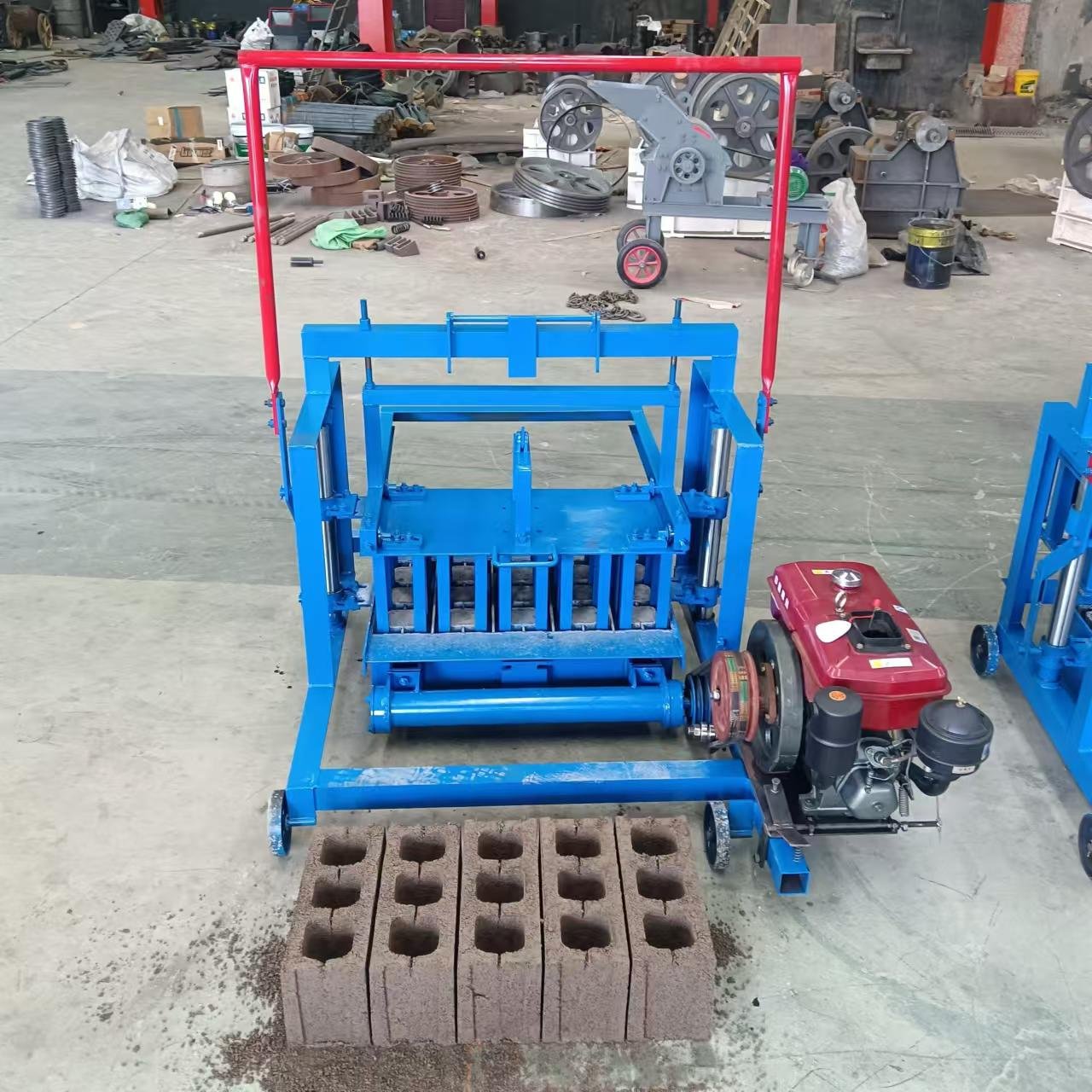Hollow Concrete Block Making Machine Cement Brick Machinery Interlocking Block Machine Mobile Diesel Engine Brick Block Maker