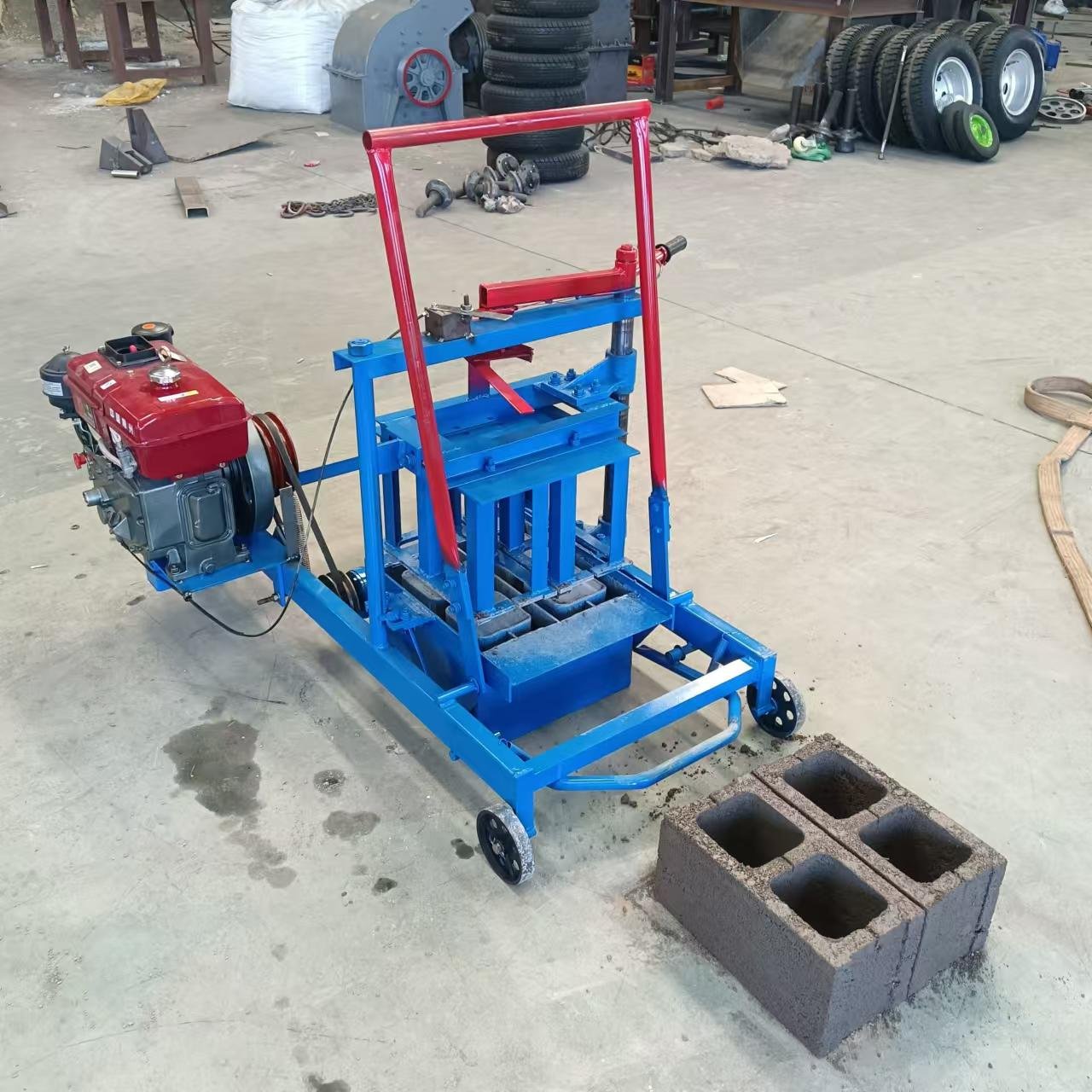 Hollow Concrete Block Making Machine Cement Brick Machinery Interlocking Block Machine Mobile Diesel Engine Brick Block Maker